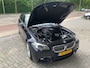 BMW 5-Serie TOURING 535 XI/AWD/HIGH EXECUTIVE/M PAKKET LUCHTVERING/LEDEREN BEKLEDING/CLIMATE CONTROLE/NAVI FULL MAP/COMFORTSTOELEN MET MEMORY EN STOELVERWARMING/ACHTERUITRIJ CAMERA/BI-XENON/CRUISE CONTROLE/PARKEERSENSOREN V+A LEKTRISCH BEDIENBARE ACHTERKLEP/MULTIFUNCTIONEEL STUUR/ZWENKBARE TREKHAAK