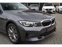 BMW 3-Serie Touring 330i Executive Edition | Sportstoelen | Elektrische trekhaak | 259PK | NAP | Dealer onderhouden |