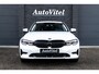 BMW 3-Serie Touring 330e | Panodak | Live Cockpit Pro | Sportstoelen | Adaptive Cruise | 19" Breedset