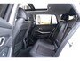 BMW 3-Serie Touring 330e | Panodak | Live Cockpit Pro | Sportstoelen | Adaptive Cruise | 19" Breedset