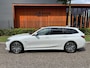 BMW 3-Serie Touring 330e xDrive M- Sport, SoH 93% M- stoel, leder, trekhaak, pano, hud