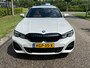 BMW 3-Serie Touring 330e xDrive M- Sport, SoH 93% M- stoel, leder, trekhaak, pano, hud