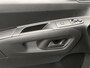 Peugeot Partner L1 100 pk | Navigatie | Achteruitrijcamera | Parkeersensoren Achter | Zijschuifdeur Rechts | Start/Stop Systeem | Bluetooth | Airco | Cruise Control | Buitenspiegels Elektrisch Verstel -en Verwarmbaar |
