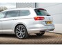Volkswagen Passat Variant 1.4 TSI GTE Highline Pano Clima Leer/Stof Cruise 19"LM