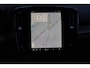 Volvo XC40 B4 211PK Automaat Plus Dark / Lighting Pack / Pixel led / 20'' Velgen / Donker getint glas