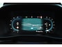Volvo XC40 B4 211PK Automaat Plus Dark / Lighting Pack / Pixel led / 20'' Velgen / Donker getint glas