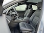 Jaguar E-Pace 1.5 P300e AWD R-Dynamic Black | NL Auto/1e Eig./Pano.Dak/Leder/20"/El.Wegklapbare Trekhaak
