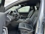 Jaguar E-Pace 1.5 P300e AWD R-Dynamic Black | NL Auto/1e Eig./Pano.Dak/Leder/20"/El.Wegklapbare Trekhaak