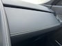 Jaguar E-Pace 1.5 P300e AWD R-Dynamic Black | NL Auto/1e Eig./Pano.Dak/Leder/20"/El.Wegklapbare Trekhaak