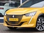 Peugeot e-208 GT Pack 50 kWh 3-fase | Glazendak | ACCU 92% | Halfleer | Stoelverwarming | Navigatie | 17"LMV  | Keyless