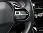 Peugeot e-208 GT Pack 50 kWh 3-fase | Glazendak | ACCU 92% | Halfleer | Stoelverwarming | Navigatie | 17"LMV  | Keyless