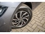 Volkswagen Polo Life Edition €2.000,- inruilvoordeel ! | 'App-Connect' draadloze smartphone integratie | Buitenspiegels elektrisch instel- verwarm- en inklapbaar | Rijstrookbehoudassistent (Lane Assist)