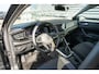 Volkswagen Polo Life Edition €2.000,- inruilvoordeel ! | 'App-Connect' draadloze smartphone integratie | Buitenspiegels elektrisch instel- verwarm- en inklapbaar | Rijstrookbehoudassistent (Lane Assist)
