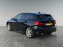 BMW 1-Serie 118d Business M-Sport | incl. 12 maanden garantie | Virtual cockpit | Zwarte hemel | Cruise control | Stoelverwarming | 17 " lichtmetalen velgen | Parkeersensoren voor + achter | Ambiance verlichting | DAB+ radio | Navigatie full map | LED verlichting |