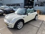 MINI Cooper Mini Cabrio rijd top 1.6 leer automaat !! 4 jaar terug nieuwe automaat.
