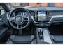 Volvo XC60 2.0 B4 PLUS DARK MILD HYBRID