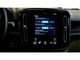 Volvo XC40 1.5 T5 Plug-in Hybrid 193kW/262pk DCT7 Ultimate Bright PANORAMADAK + HARMAN/KARDON + ADAPT.CRUISE + PILOT ASSIST + NAVI SENSUS + LANE ASSIST + EL.STOELEN + STOELVERWARMING + STUURVERWARMING + CAMERA + KEYLESS + PARKSENSOREN V&A + 19” LM-VELGEN!