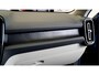 Volvo XC40 1.5 T5 Plug-in Hybrid 193kW/262pk DCT7 Ultimate Bright PANORAMADAK + HARMAN/KARDON + ADAPT.CRUISE + PILOT ASSIST + NAVI SENSUS + LANE ASSIST + EL.STOELEN + STOELVERWARMING + STUURVERWARMING + CAMERA + KEYLESS + PARKSENSOREN V&A + 19” LM-VELGEN!
