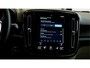 Volvo XC40 1.5 T5 Plug-in Hybrid 193kW/262pk DCT7 Ultimate Bright PANORAMADAK + HARMAN/KARDON + ADAPT.CRUISE + PILOT ASSIST + NAVI SENSUS + LANE ASSIST + EL.STOELEN + STOELVERWARMING + STUURVERWARMING + CAMERA + KEYLESS + PARKSENSOREN V&A + 19” LM-VELGEN!
