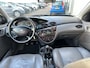 Ford Focus 1.6-16V Ghia Leer