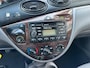 Ford Focus 1.6-16V Ghia Leer