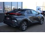 Toyota C-HR 1.8 Hybrid 140PK TEAM D FACE-LIFT, GROOT SCHERM, CAMERA, STOELVERWARMING