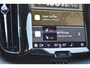 Volvo XC60 Recharge T6 AWD Ultimate Dark |Trekhaak | Black Edition | Pano | LageKM!