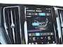 Volvo XC60 Recharge T6 AWD Ultimate Dark |Trekhaak | Black Edition | Pano | LageKM!