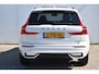 Volvo XC60 Recharge T6 AWD Ultimate Dark |Trekhaak | Black Edition | Pano | LageKM!