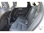 Volvo XC60 Recharge T6 AWD Ultimate Dark |Trekhaak | Black Edition | Pano | LageKM!