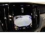 Volvo XC60 T6 350PK AWD Ultimate Dark | Luchtvering | Massage | Gelaagd Glas | 22'' | 360º view | HUD
