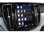 Volvo XC60 T6 350PK AWD Ultimate Dark | Luchtvering | Massage | Gelaagd Glas | 22'' | 360º view | HUD