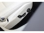 Volvo XC60 T6 350PK AWD Ultimate Dark | Luchtvering | Massage | Gelaagd Glas | 22'' | 360º view | HUD