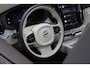 Volvo XC60 T6 350PK AWD Ultimate Dark | Luchtvering | Massage | Gelaagd Glas | 22'' | 360º view | HUD