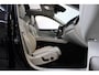 Volvo XC60 T6 350PK AWD Ultimate Dark | Luchtvering | Massage | Gelaagd Glas | 22'' | 360º view | HUD