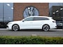 Volkswagen Passat Variant 2.0 TDI R-Line Business Panoramadak, Trekhaak, Lederen sportstoelen, Head-up display