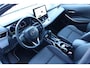 Toyota Corolla Hybrid 140PK TEAM D (10 JAAR GARANTIE*)FACE-LIFT, 18DKM, GROOT SCHERM, WINTERPAKKET, LED