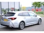Toyota Corolla Hybrid 140PK TEAM D (10 JAAR GARANTIE*)FACE-LIFT, 18DKM, GROOT SCHERM, WINTERPAKKET, LED