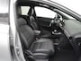 MG 4 Luxury 64 kWh COMPLETE AUTO | LONG RANGE! | RIJKLAAR INCL. 12 MND. BOVAGGARANTIE