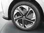 MG 4 Luxury 64 kWh COMPLETE AUTO | LONG RANGE! | RIJKLAAR INCL. 12 MND. BOVAGGARANTIE
