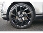 Land Rover Range Rover Velar 3.0 D300 AWD R-Dynamic HSE | Massage stoelen | Elektrische trekhaak | Schuif/Kantel dak |