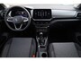 Volkswagen T-Cross 1.0 TSI Life Edition 95PK / 70kW, 17" 'Manila' LMV, LED koplampverlichting, Multimedia pakket (navigatie 'discover media', verkeerstekenherkenning, Apple Carplay / Android Auto, telefoon draadloos oplaadbaar), Comfort Pakket (parkeersensoren vóór en achter (pdc), achteruitrijcamera (rear view), sleutelloos vergrendel- en startsysteem (keyless access), voorstoelen verwarmbaar), adaptieve cruise control (acc)