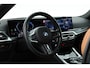 BMW 2-Serie Coupé M240i xDrive 375pk | HUD | Camera | Stoel- Stuurverw. | H&K | Navi | Elek. Stoelen