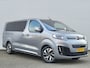 Peugeot e-Traveller Long L3 Shine Pack EV 50kWh 136pk AUTOMAAT | 8-PERSOONS | PANODAK | NAVI | XENON | LEDER | KEYLESS | CAMERA | HANDSFREE SCHUIFDEUREN | LM-VELGEN | CLIMA |
