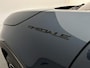 Alfa Romeo Junior Elettrica Speciale 54 kWh 156pk Automaat | Elektrisch Verstelbare Bestuurdersstoel met Memory | Navigatie | Climate Control | Adaptieve Cruise Control | Achteruitrijcamera | Parkeersensoren Voor + Achter | Elektrische Achterklep | Dodehoek Detectie | Matrix-LED Koplampen | 18" Lichtmetalen Velgen | Keyless Entry/Start | Apple Carplay/Android Auto |