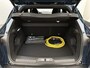 Alfa Romeo Junior Elettrica Speciale 54 kWh 156pk Automaat | Elektrisch Verstelbare Bestuurdersstoel met Memory | Navigatie | Climate Control | Adaptieve Cruise Control | Achteruitrijcamera | Parkeersensoren Voor + Achter | Elektrische Achterklep | Dodehoek Detectie | Matrix-LED Koplampen | 18" Lichtmetalen Velgen | Keyless Entry/Start | Apple Carplay/Android Auto |