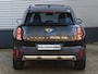 MINI Countryman Mini 1.5 C Favoured - XL Pakket - Pano - Trekhaak - Head-Up