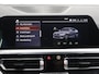 BMW 2-Serie Coupé M240i xDrive | Harman/Kardon | Schuif/Kanteldak | Stuur/Stoelverwarming | Adaptief Onderstel | Ele.verstelbare stoelen + Geheugen | Adaptieve LED Verlichting | HUD | Sportstoelen | Rijassistent-Systeem | Afneembare Trekhaak |