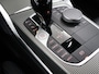 BMW 2-Serie Coupé M240i xDrive | Harman/Kardon | Schuif/Kanteldak | Stuur/Stoelverwarming | Adaptief Onderstel | Ele.verstelbare stoelen + Geheugen | Adaptieve LED Verlichting | HUD | Sportstoelen | Rijassistent-Systeem | Afneembare Trekhaak |