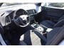SEAT Ateca 1.4 EcoTSI Xcellence 150PK / 110kW Trekhaak, Panoramadak, Upgrade professional plus, 18" velgen bicolour, performance, elektrische achterklep, area view, park assist, DAB+, alcantara zwart, navigatie plus, easy open achterklep met voetbediening, 2e eigenaar nieuw door ons geleverd en onderhouden, etc.